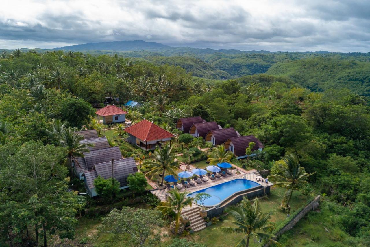 Penida Sunset Ocean View Bungalows Toyapakeh Exterior photo