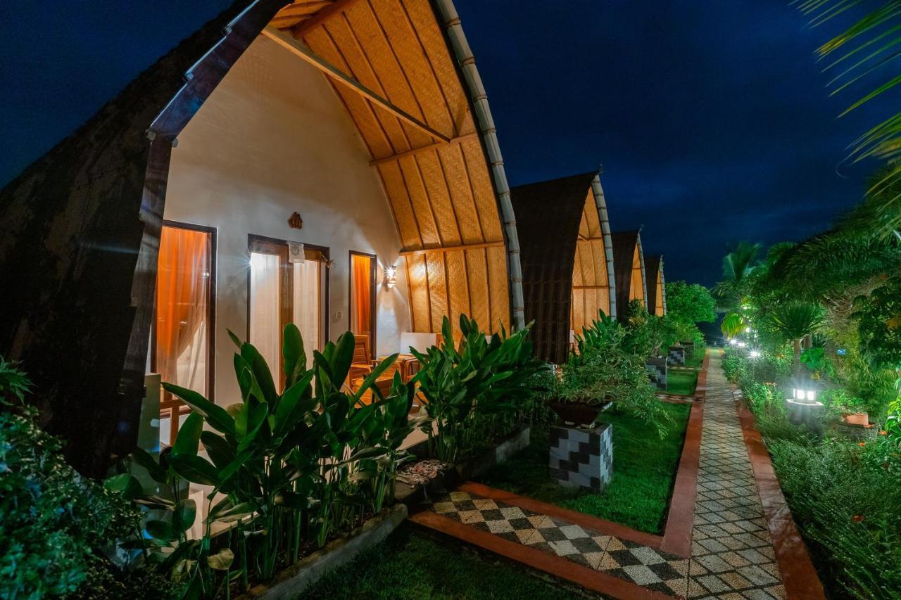 Penida Sunset Ocean View Bungalows Sakti Exterior photo