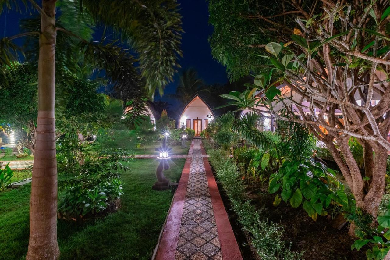 Penida Sunset Ocean View Bungalows Sakti Exterior photo