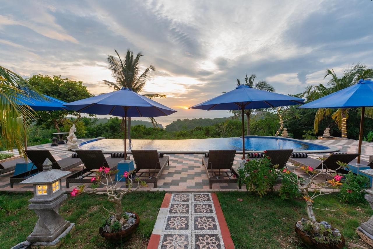 Penida Sunset Ocean View Bungalows Sakti Exterior photo