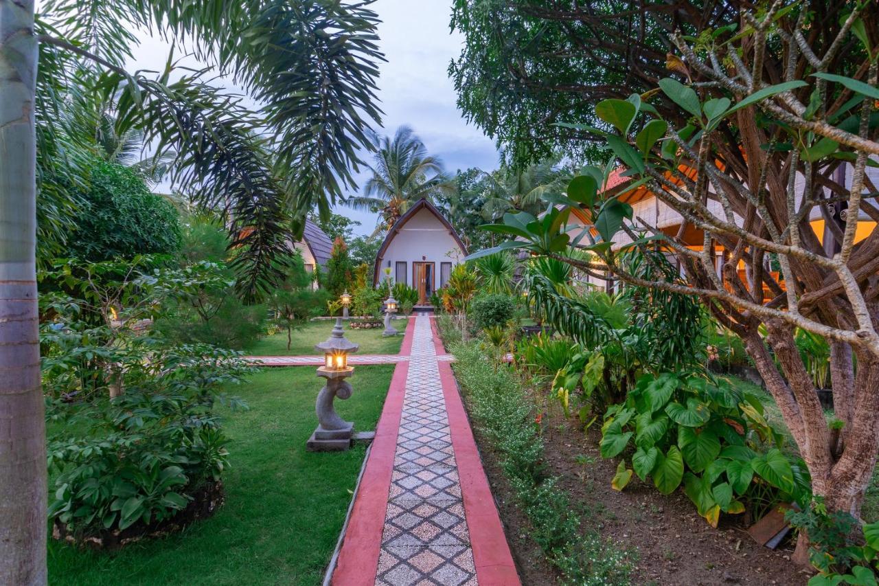 Penida Sunset Ocean View Bungalows Sakti Exterior photo